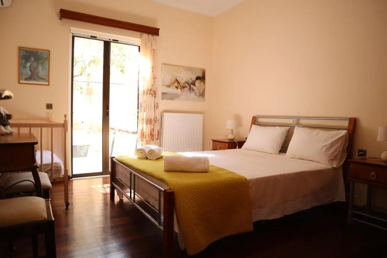 Helena Apartment Argostoli اليونان